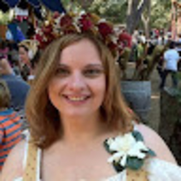 Meet your Posher, Mindy - Picture 1 of 1